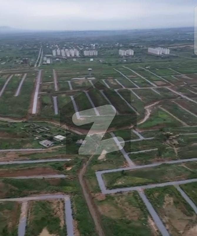 7 marla plot for sale