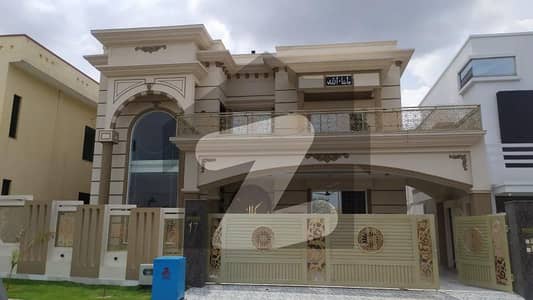 ڈی ایچ اے فیز 2 - سیکٹر اے ڈی ایچ اے ڈیفینس فیز 2,ڈی ایچ اے ڈیفینس,اسلام آباد میں 6 کمروں کا 1 کنال مکان 12.5 کروڑ میں برائے فروخت۔ ڈی ایچ اے فیز 2 - سیکٹر اے ڈی ایچ اے ڈیفینس فیز 2,ڈی ایچ اے ڈیفینس,اسلام آباد میں 6 کمروں کا 1 کنال مکان 12.5 کروڑ میں برائے فروخت۔