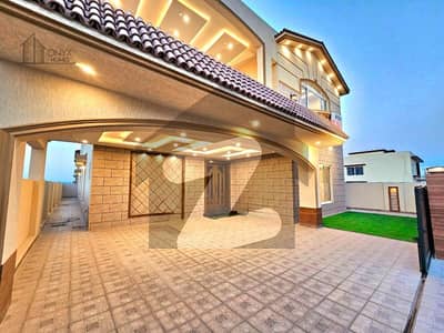 Amazing 1 Kanal House With Excellent Finish