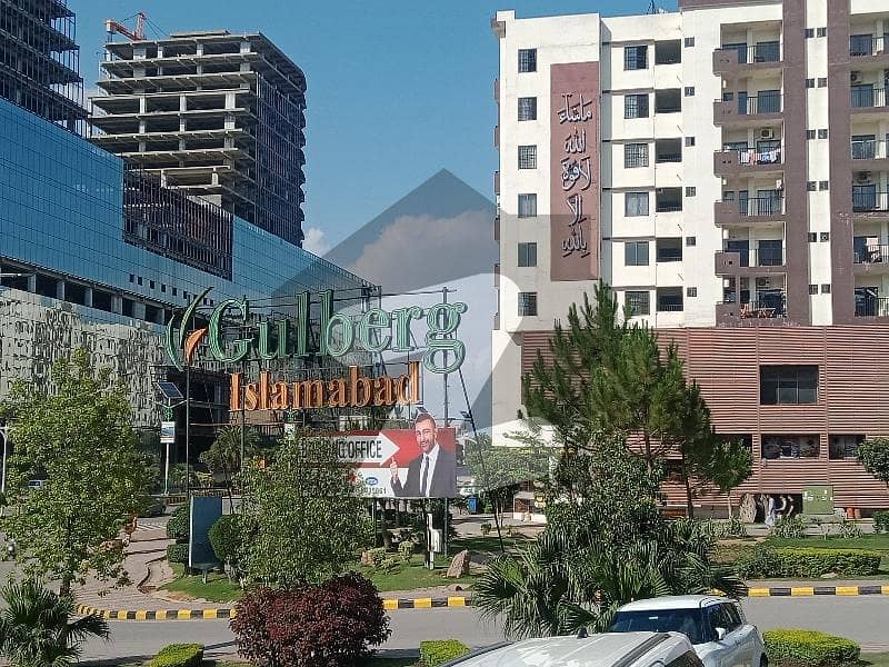Gulberg Green Farm House On Rent For Monthly And On Daily Event Basis. Gulberg Green Farm House On Rent For Monthly And On Daily Event Basis.