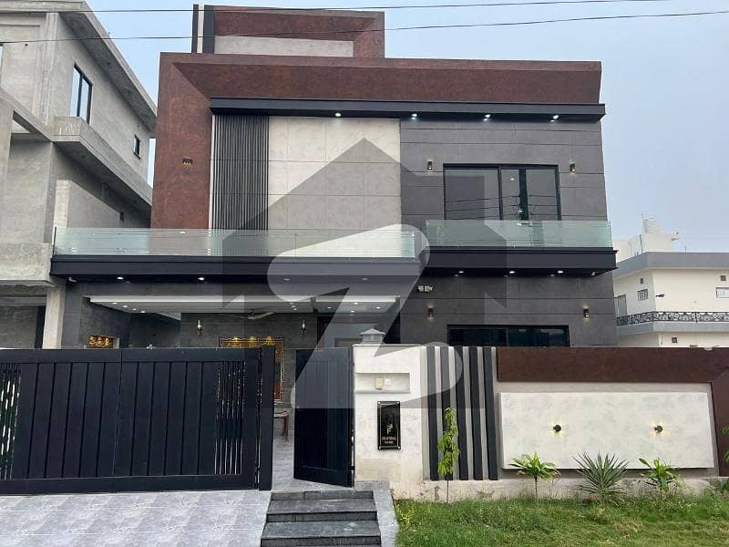 10 Marla Brand New Double Storey Designer's House For Sale In Very Reasonable Price In Central Park Lahore 10 Marla Brand New Double Storey Designer's House For Sale In Very Reasonable Price In Central Park Lahore
