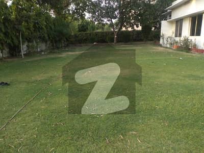 گارڈن ٹاؤن - ابو بھکر بلاک گارڈن ٹاؤن,لاہور میں 3 کنال رہائشی پلاٹ 24.0 کروڑ میں برائے فروخت۔