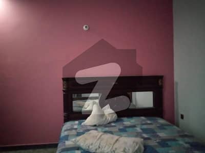 Anwar E Ibrahim 80 Sq Yard House Available For Sale