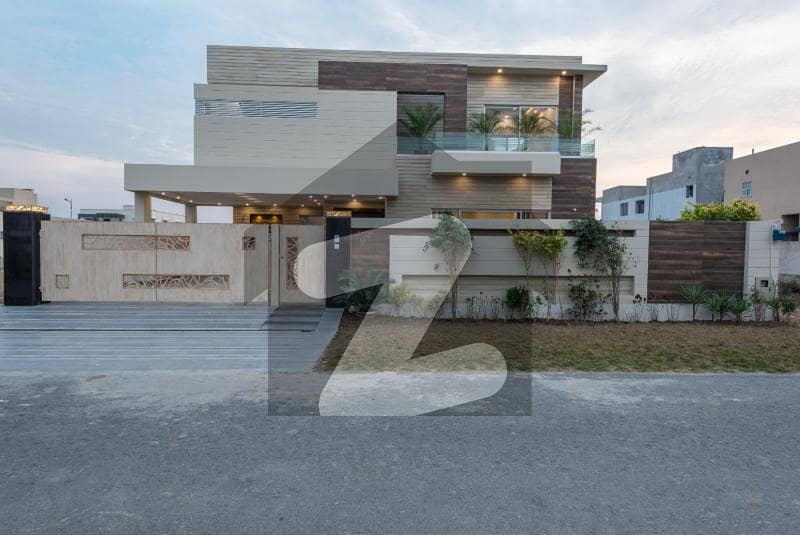 D H A Lahore 1 Kanal Renovated Mazher Munir Design House With 100% Original Pics Available For Sale D H A Lahore 1 Kanal Renovated Mazher Munir Design House With 100% Original Pics Available For Sale