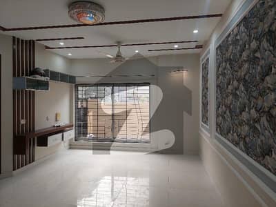 5 Marla Modern Design With Gas House For Sale In DHA 11 Rahbar