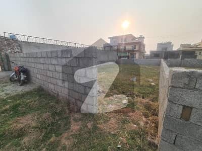 8 Marla Residential Plot Available For Sale