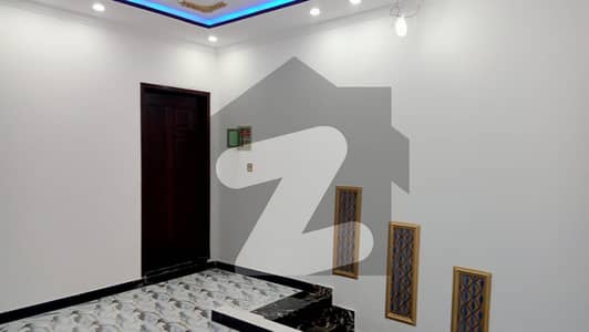 کینال گارڈن لاہور میں 2 کمروں کا 4 مرلہ فلیٹ 30.0 ہزار میں کرایہ پر دستیاب ہے۔