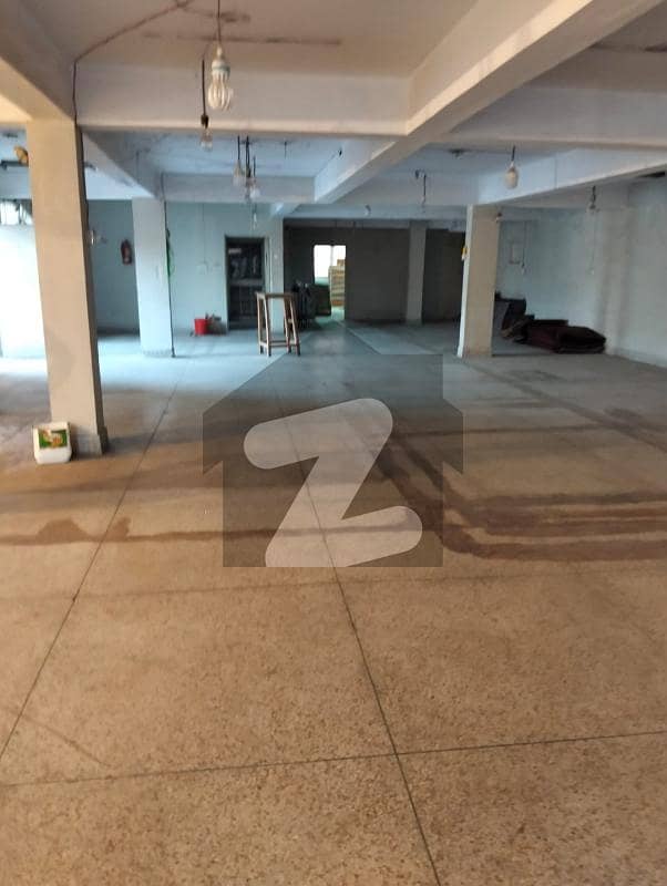 1 Kanal 3 Storey Building Empress Road near Shimla Hill Lahore