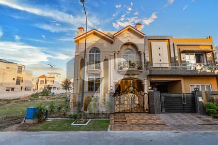 5 Marla 'A Plus Construction' Beautiful House in 40 feet wide Street for Sale in DHA 9 Town 5 Marla 'A Plus Construction' Beautiful House in 40 feet wide Street for Sale in DHA 9 Town