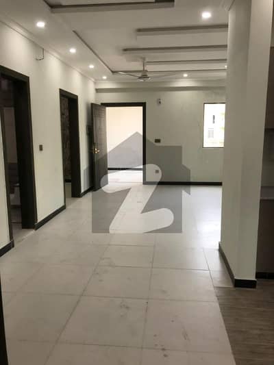 ای ۔ 11 اسلام آباد میں 3 کمروں کا 8 مرلہ فلیٹ 80.0 ہزار میں کرایہ پر دستیاب ہے۔