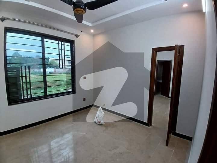 3 Bed Upper Portion For Rent On 10 Marla 3 Bed Upper Portion For Rent On 10 Marla