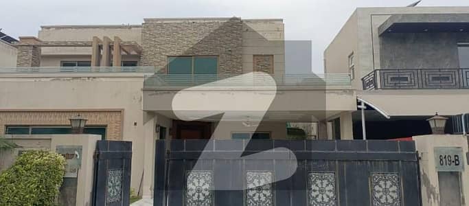 ڈی ایچ اے فیز 5 - بلاک بی فیز 5,ڈیفنس (ڈی ایچ اے),لاہور میں 5 کمروں کا 1 کنال مکان 12.0 کروڑ میں برائے فروخت۔ ڈی ایچ اے فیز 5 - بلاک بی فیز 5,ڈیفنس (ڈی ایچ اے),لاہور میں 5 کمروں کا 1 کنال مکان 12.0 کروڑ میں برائے فروخت۔