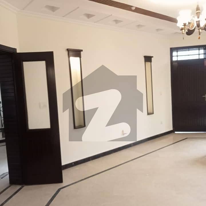 BEAUTIFUL LOCATION BASEMENT FOR RENT BEAUTIFUL LOCATION BASEMENT FOR RENT