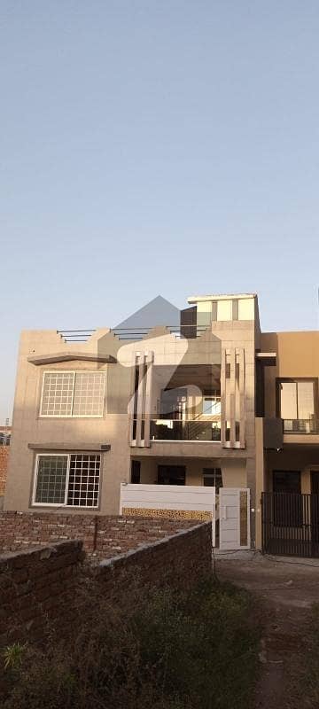 4 Bed Double Storey House For Sale On 5 Marla 4 Bed Double Storey House For Sale On 5 Marla