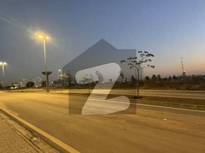 ڈی ایچ اے فیز 5 - سیکٹر بی ڈی ایچ اے ڈیفینس فیز 5,ڈی ایچ اے ڈیفینس,اسلام آباد میں 1 کنال رہائشی پلاٹ 2.75 کروڑ میں برائے فروخت۔ ڈی ایچ اے فیز 5 - سیکٹر بی ڈی ایچ اے ڈیفینس فیز 5,ڈی ایچ اے ڈیفینس,اسلام آباد میں 1 کنال رہائشی پلاٹ 2.75 کروڑ میں برائے فروخت۔