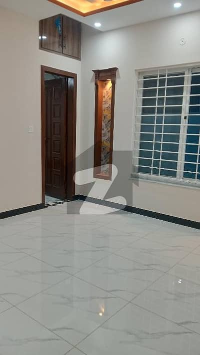 4 Marla Ground Portion Available For Rent In G-13