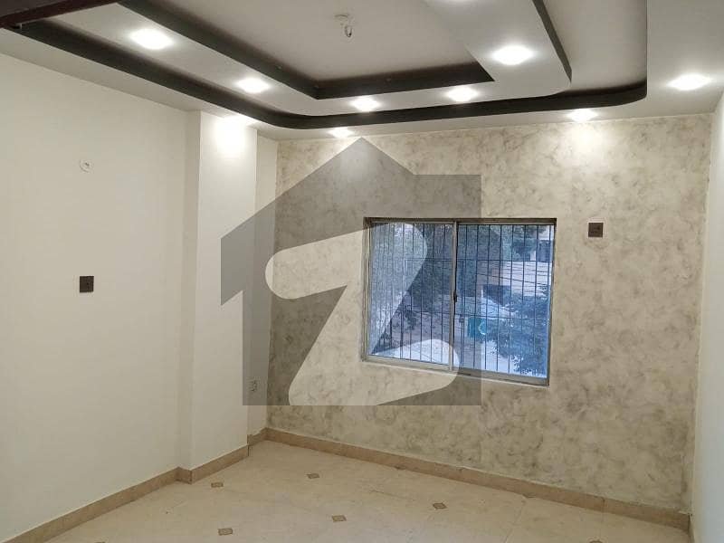 3 Bed DD Flat Available For Sale