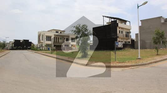 PRIME LOCATION RESIDENTIAL PLOT WITH EXTRA LAND  AVAILABLE FOR SALE BEST OPPORTUNITY FOR INVESTMENT