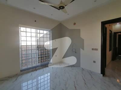 Perfect 3 Marla House In Rustam Park For sale