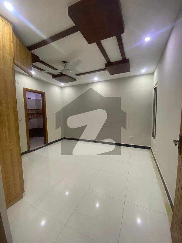 Flat For Rent 3 Bedroom Unfurnished Apartment Available In E-11 Flat For Rent 3 Bedroom Unfurnished Apartment Available In E-11