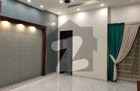 ڈریم گارڈنز فیز 1 ڈریم گارڈنز,ڈیفینس روڈ,لاہور میں 4 کمروں کا 5 مرلہ مکان 1.0 لاکھ میں کرایہ پر دستیاب ہے۔