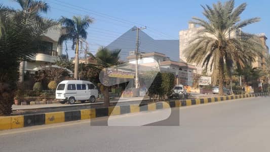 سوان گارڈن ۔ بلاک سی سوان گارڈن,اسلام آباد میں 1 کنال کمرشل پلاٹ 11.5 کروڑ میں برائے فروخت۔