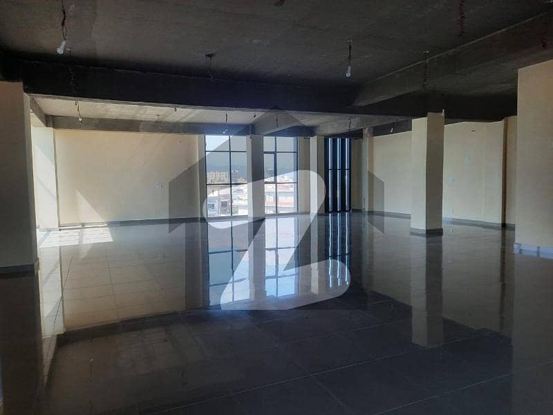 2300 Sqft Commercial Space Available On Rent In Park Enclave