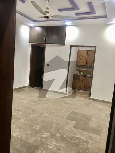 ایل ڈی اے ایوینیو لاہور میں 3 کمروں کا 10 مرلہ بالائی پورشن 44.0 ہزار میں کرایہ پر دستیاب ہے۔