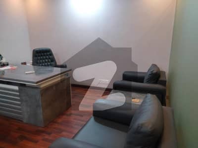 I-8 MARKAZ 5000 SQ. FEET BEST HALL FOR OFFICE NER TO METRO