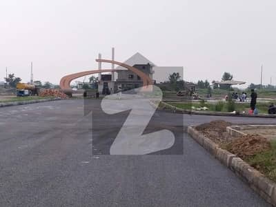 واپڈا سٹی گوجرانوالہ میں 1 کنال پلاٹ فائل 43.5 لاکھ میں برائے فروخت۔