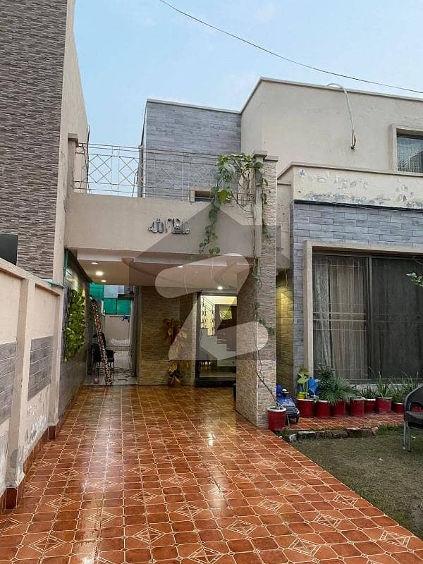 10 MARLA HOUSE AVAILABLE FOR RENT 10 MARLA HOUSE AVAILABLE FOR RENT