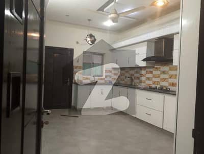 10 Marla House Up For Rent In Phase 4 Bahria Town