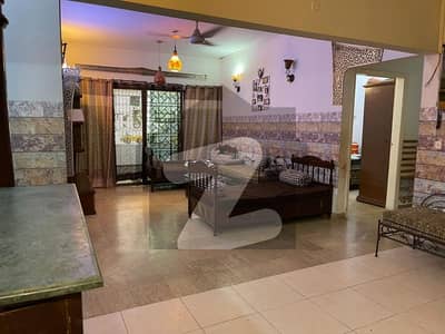 Sweet Villa 4 Bedrooms Converted 3 Bedrooms Attached Bathrooms