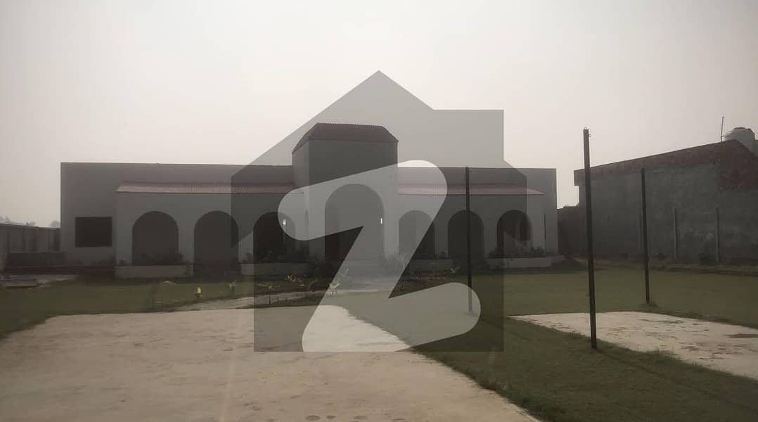 3 Kanal Farm House Available For Sale Secured Investment 3 Kanal Farm House Available For Sale Secured Investment