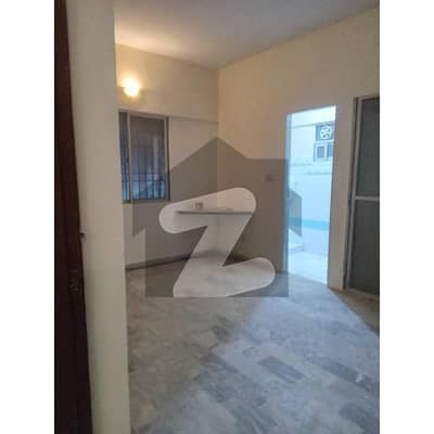 Ist Floor 120 Square Yards Office For Rent In Gulshan-E-Iqbal - Block 13-D2 Karachi