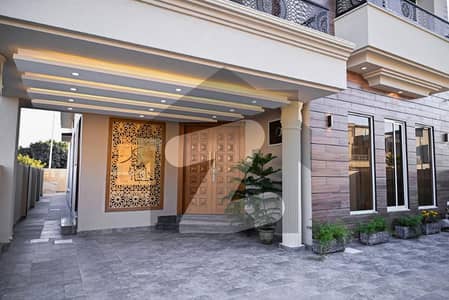 Fully Furnished 10 Marla House For Sale In Bahria Town Phase 8, Sector C