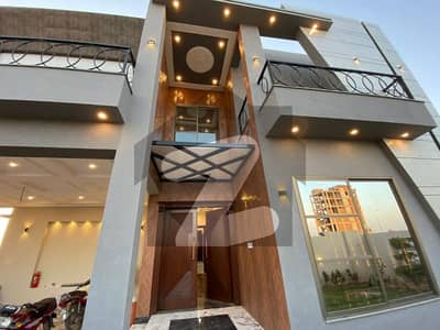 ڈی ایچ اے فیز 1 ۔ سیکٹر ایچ ڈی ایچ اے فیز 1,ڈی ایچ اے ڈیفینس,ملتان میں 5 کمروں کا 1 کنال مکان 4.5 کروڑ میں برائے فروخت۔ ڈی ایچ اے فیز 1 ۔ سیکٹر ایچ ڈی ایچ اے فیز 1,ڈی ایچ اے ڈیفینس,ملتان میں 5 کمروں کا 1 کنال مکان 4.5 کروڑ میں برائے فروخت۔