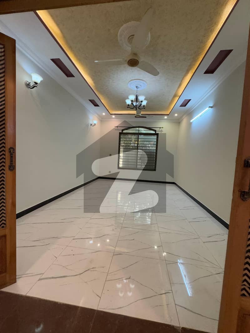 7 Marla Ground Portion For Rent G-13 Islamabad