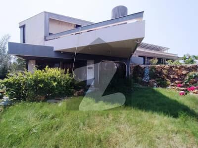 500 Yard 6 Bed Bungalow For Sale In DHA Karachi Main Shujjat