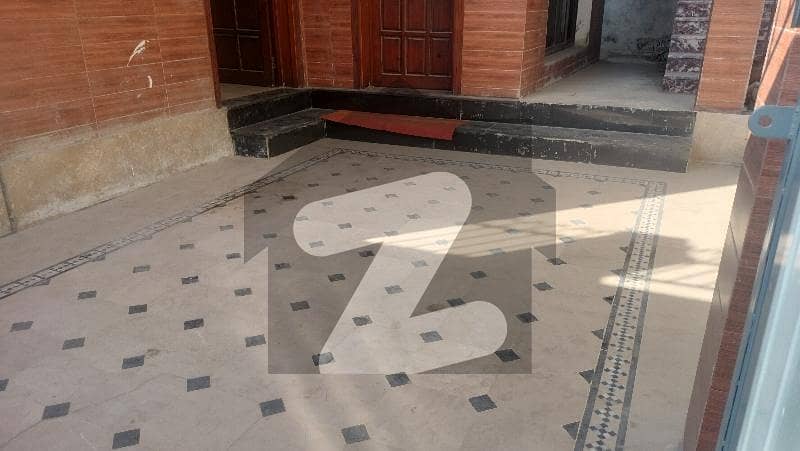 House Spread Over 8 Marla In Bilal Town Available House Spread Over 8 Marla In Bilal Town Available