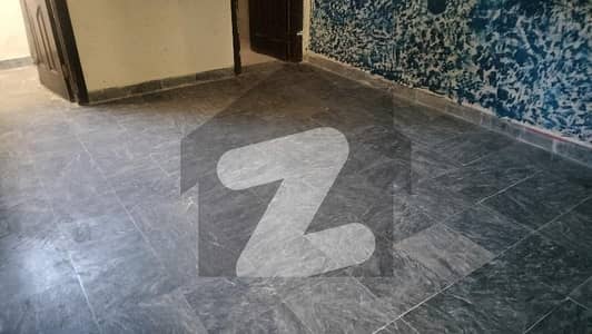 ٹھنڈا چوہا ایبٹ آباد میں 5 کمروں کا 5 مرلہ مکان 1.2 کروڑ میں برائے فروخت۔