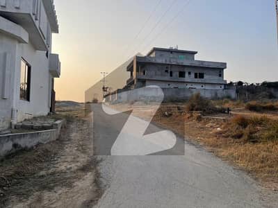 راولپنڈی ہاؤسنگ سوساءٹی سی ۔ 18,اسلام آباد میں 7 مرلہ رہائشی پلاٹ 35.0 لاکھ میں برائے فروخت۔