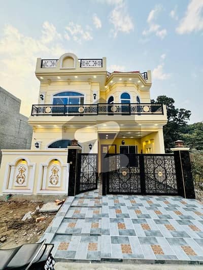 5 MARLA BEAUTIFUL luxury Spanish house for sale in buch villas Multan