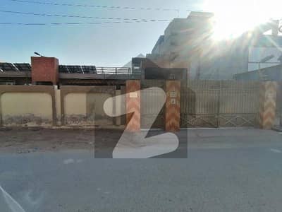 Corner Mall OF Multan 3 Kanal House Up For sale