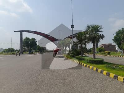 فضائیہ ہاؤسنگ سکیم گوجرانوالہ بائی پاس,گوجرانوالہ میں 10 مرلہ رہائشی پلاٹ 1.25 کروڑ میں برائے فروخت۔ فضائیہ ہاؤسنگ سکیم گوجرانوالہ بائی پاس,گوجرانوالہ میں 10 مرلہ رہائشی پلاٹ 1.25 کروڑ میں برائے فروخت۔