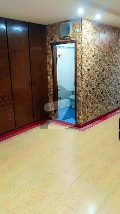 Furnish Flat For Rent Good Location Near GT Road 3rd Floor Near Shopping Mall Rent 26000