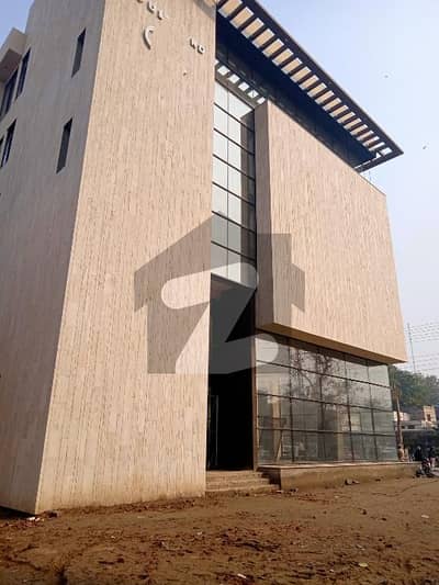 50000 SQFT OFFICE FOR RENT MM ALAM GULBERG III AND GARDEN TOWN MOLDEL TOWN SHADMAN LAHORE