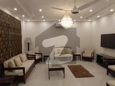 10 Marla Brand New Luxury Spanish Upper Portion Available For Rent Near Ucp University Or University Of Lahore Or Shaukat Khanum Hospital Or Abdul Sattar Eidi Road M2