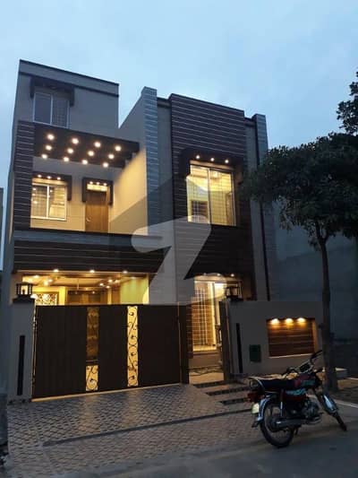 5 Marla Like Brand New Luxury House Available For Sale In Bahria Town Lahore 5 Marla Like Brand New Luxury House Available For Sale In Bahria Town Lahore