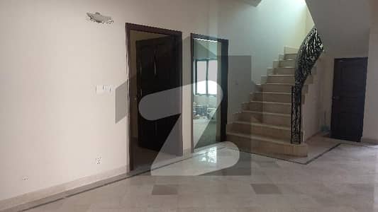 House Available For Rent In E7 House Size 777 Square Yards